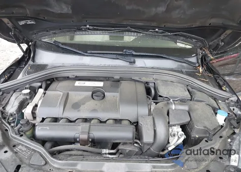 2013 Volvo Xc60 3.2/3.2 Platinum/3.2 Premier/3.2 Premier Plus from USA, damaged, VIN YV4940DZXD2373056